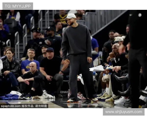 2018年5月23日火箭队与勇士队激战正酣精彩瞬间回顾与赛后分析