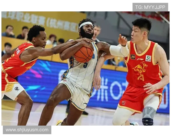 CBA精彩对决北京队与山东队比赛录像回放全程回顾与精彩瞬间分析